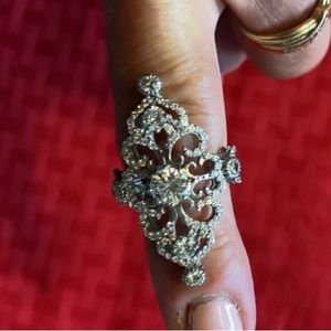 Moissanite & Sterling Silver Ring Stunning Detail